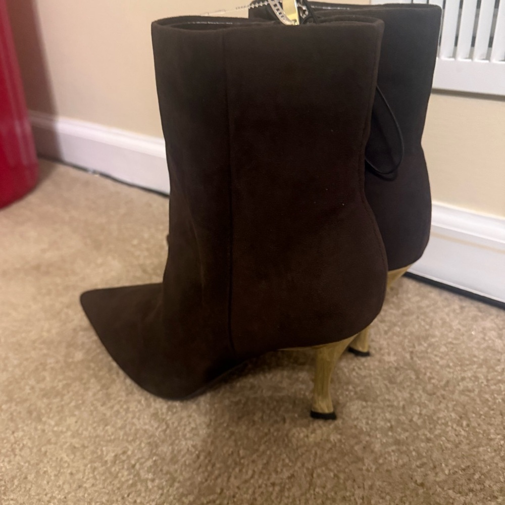 Nine West nwot Brown Women's Ankle Boots